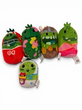 Lot of 5 Cats vs Pickles 4" Mini Bean Bag Plush Figures